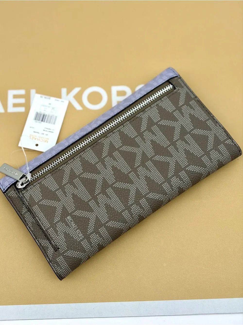 Michael Kors Two-Tone Jet Set Travel Trifold Wallet Lilac Multi
